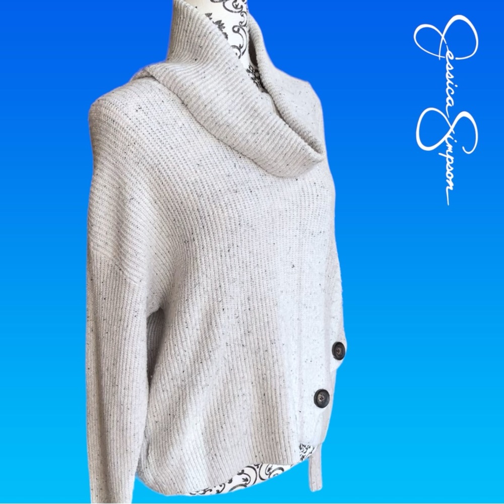 Jessica Simpson beige turtleneck - Picture 3 of 7